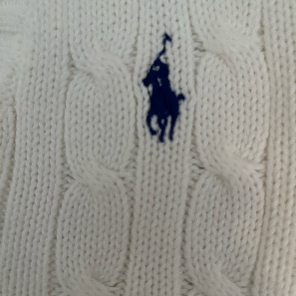 Ralph Lauren V-Neck Sweater in White - Picture 2 of 11
